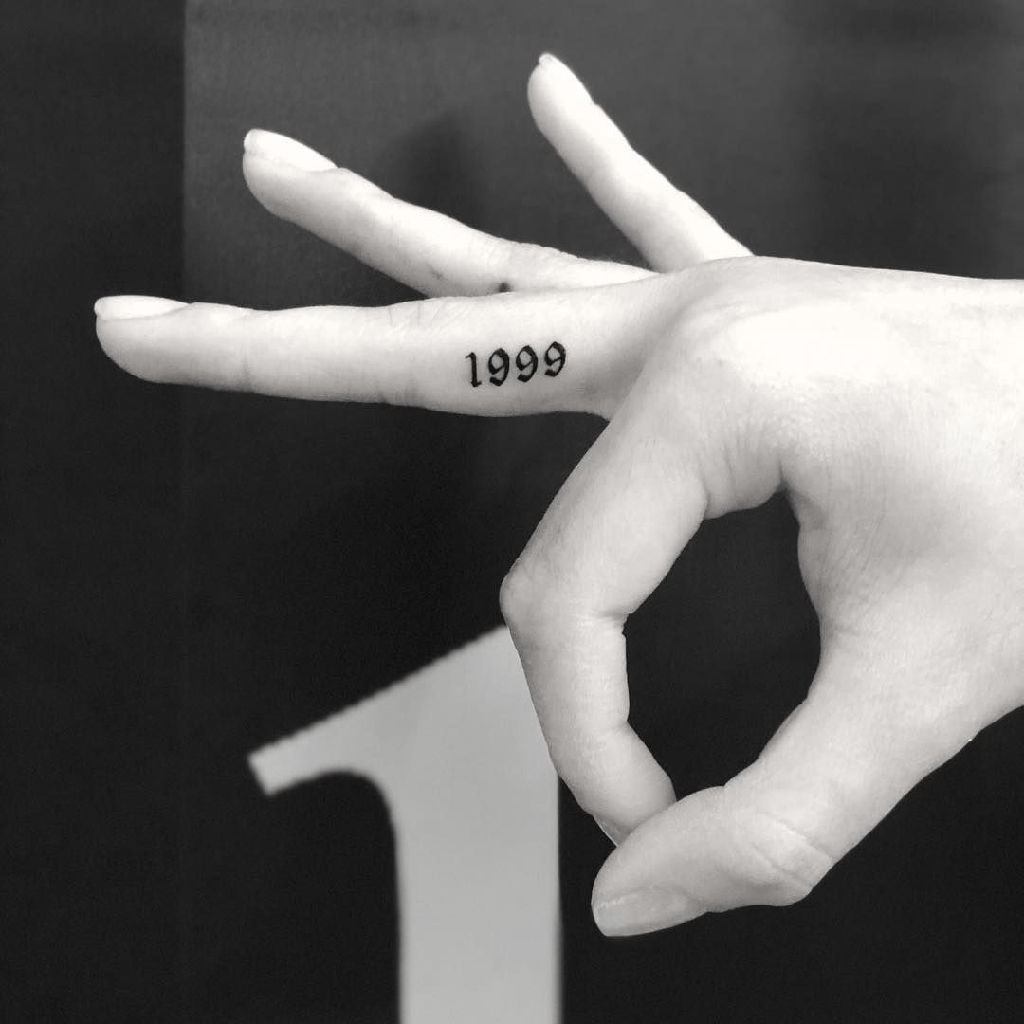 ¿Qué significa el tatuaje de 1999? - 33 - enero 22, 2023