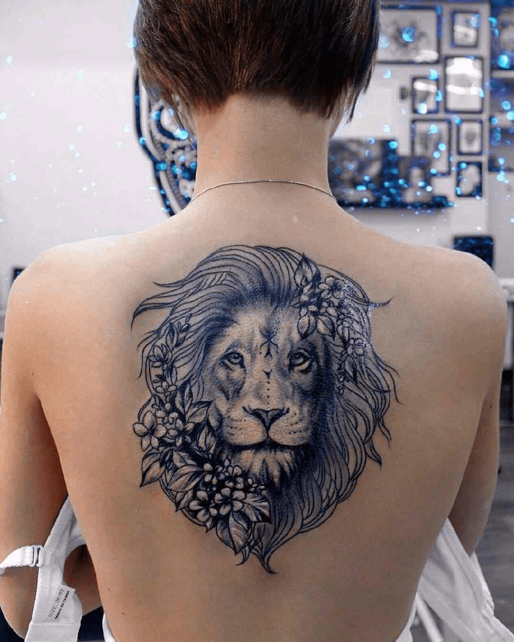 Tatuaje de león para mujeres: ¡mira versiones asombrosas! - 55 - enero 24, 2023