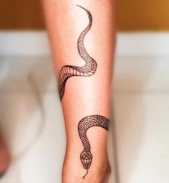 Mira las mejores opciones de tatuajes de serpiente para mujeres - 9 - enero 24, 2023