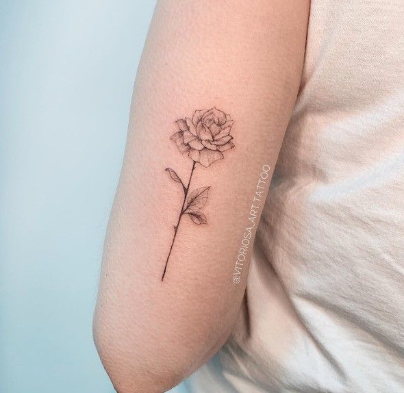 Tatuaje de flor: conoce sus significados y mira 81 ideas - 7 - enero 24, 2023