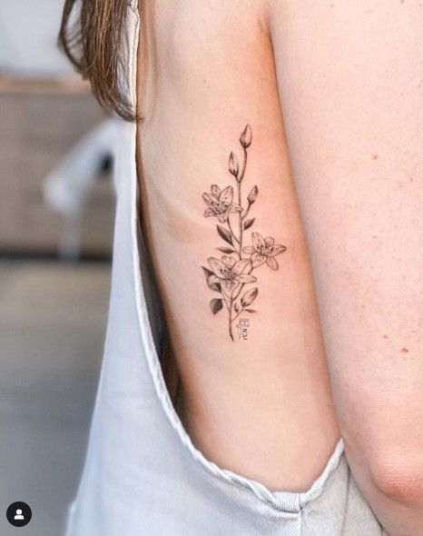 Tatuaje de flor: conoce sus significados y mira 81 ideas - 87 - enero 24, 2023