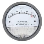 ¿Cómo se mide la presión en el manometro diferencial?