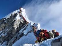 ¿Por qué no pueden subir helicópteros al Everest?