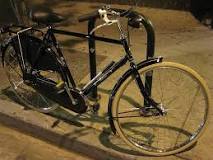 ¿Cómo se llama las bicicleta con rueda grande?