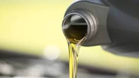 ¿Qué pasa si se mezcla aceite hidráulico con aceite de motor?