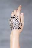¿Cómo se llaman los tatuajes con henna?
