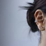 ¿Qué vale una perforación en la oreja?