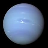 ¿Qué lugar ocupa Neptuno?