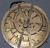 que es y para que sirve el astrolabio