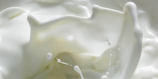 ¿Cómo neutralizar la acidez de la leche?