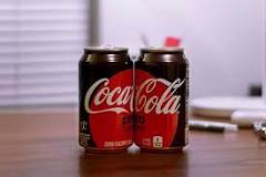 ¿Cuáles son los clientes de la empresa Coca Cola?
