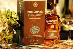 ¿Cuántos años es el Buchanans Two Souls?