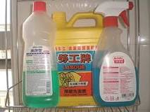 Limpiando con Detergente - 3 - marzo 14, 2023