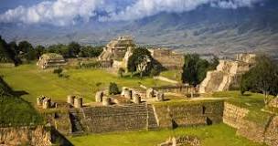 ¿Cuáles son los centros ceremoniales de los zapotecas?