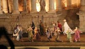 caracteristicas del teatro romano