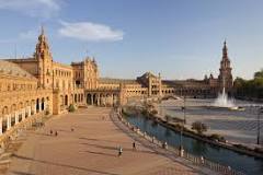 Fotos de la imponente Plaza de España de Sevilla - 3 - febrero 19, 2023