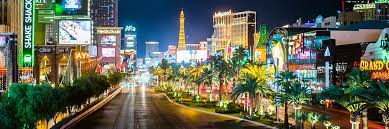 ¿Cómo se llama la calle techada de Las Vegas?