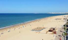 ¿Cuál es la playa más famosa de Sevilla?