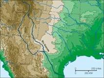¿Qué estados comparten el Río Bravo como línea fronteriza?