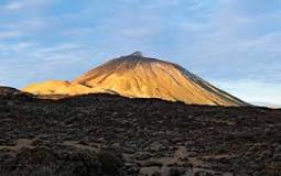 ¿Qué volcán formó Garachico?