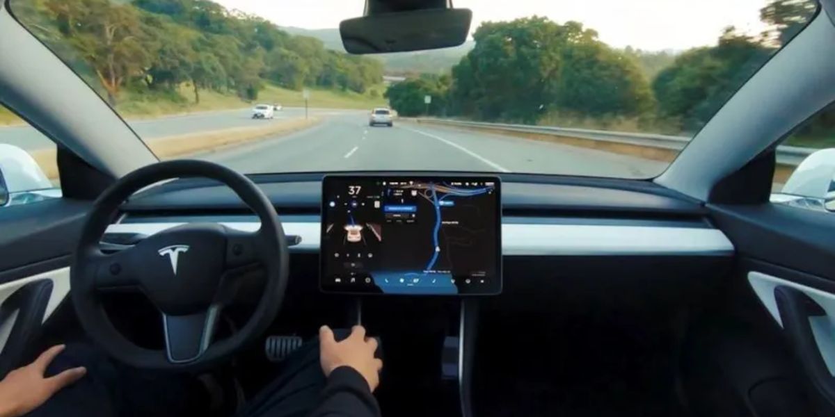 El Autopilot FSD de Tesla Escapa de Demandas Colectivas por Publicidad Engañosa