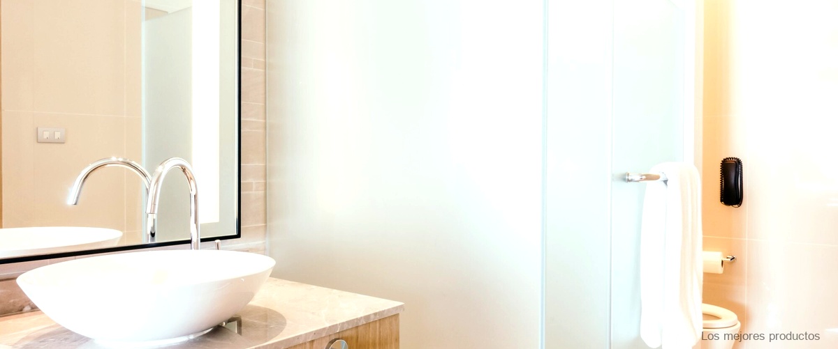 Armario Romi Baño con Luz: Un toque de estilo y funcionalidad para tu cuarto de baño
