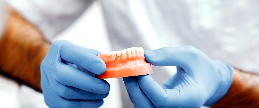 Beneficios de utilizar el cepillo para prótesis dental de Mercadona
