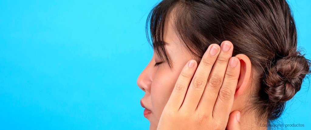 ¿Cómo corregir las orejas de soplillo sin cirugía?