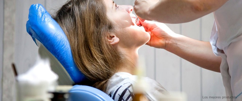 ¿Cómo hacer un enjuague bucal para la gingivitis?
