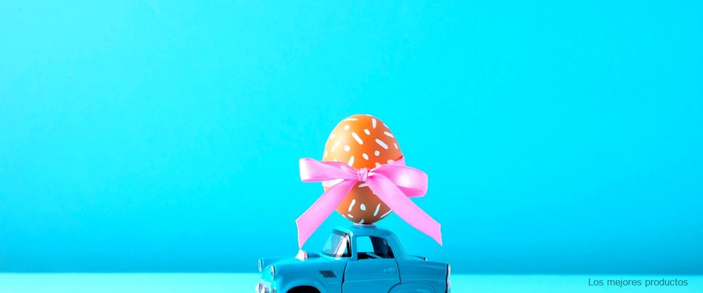 ¿Cómo se llaman los muñecos que mueven la cabeza en los carros?