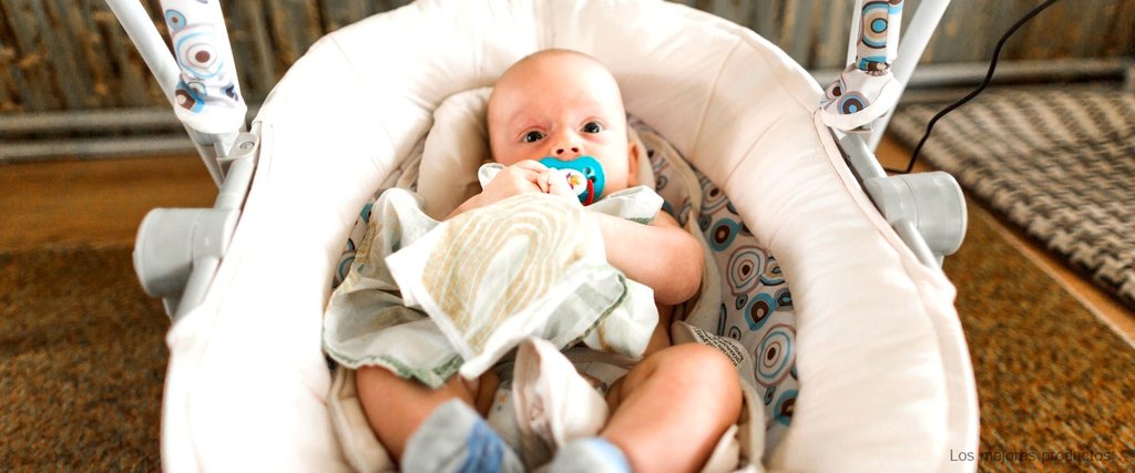 La trona plegable Bbest a rayas azul: estilo y comodidad para tu bebé