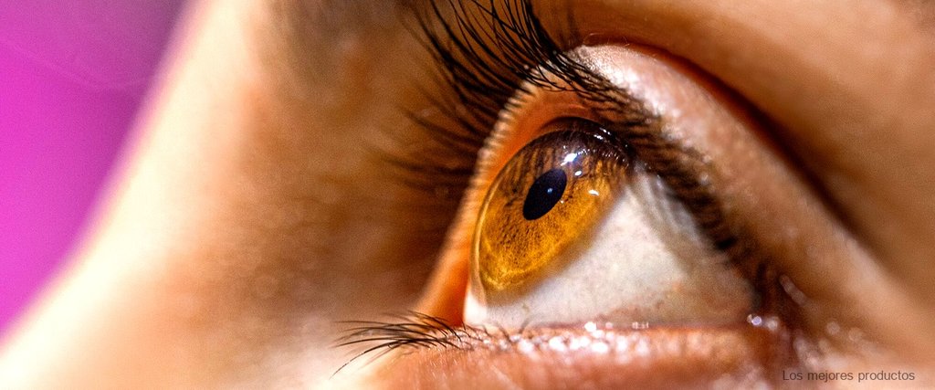 Lentillas negras de ojo completo: una opción audaz para cambiar tu mirada.