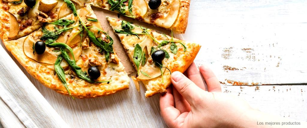 Pizza con migas de coliflor: una alternativa crujiente y baja en calorías