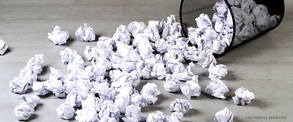 Pompones de papel: una opción económica y divertida para decorar cualquier evento
