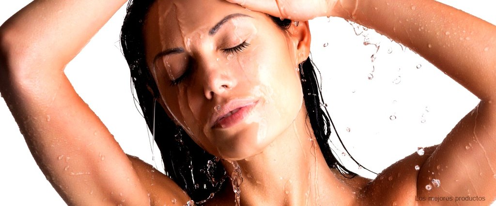 ¿Qué efecto hace la espuma en el pelo?