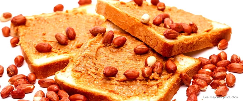 ¿Qué nutrientes tiene las tostadas de pan integral?