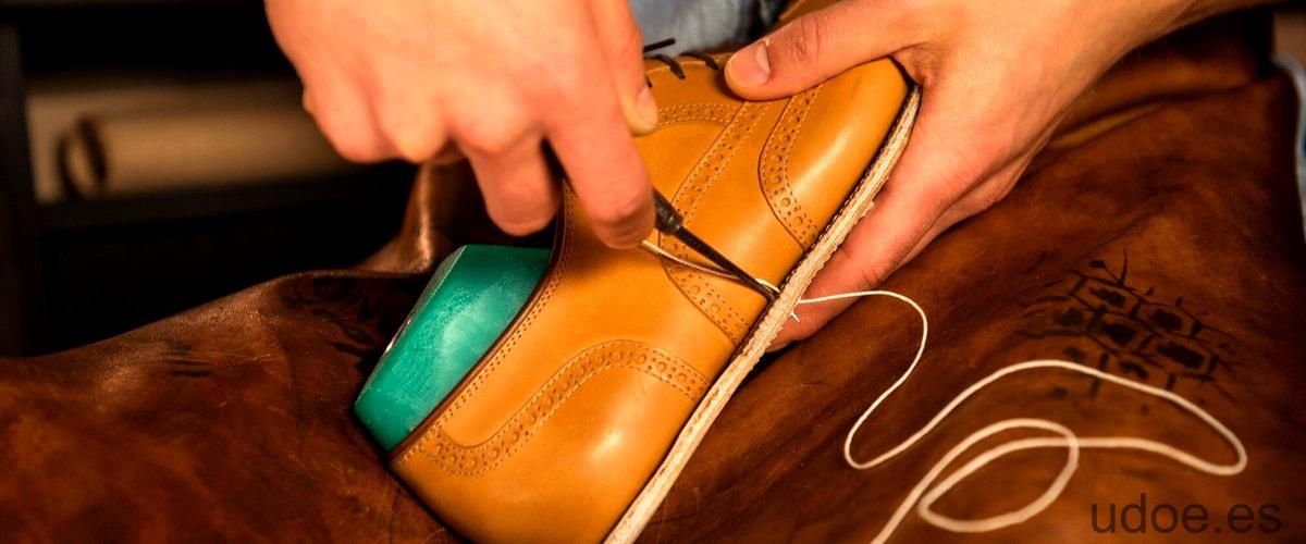 Pintar zapatos de charol: Renueva tu calzado con estilo - 3 - diciembre 30, 2023